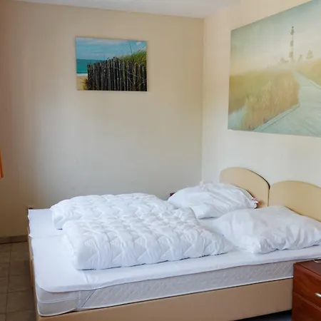 Haus Gelbensander Forst Gm 69907 Apartment